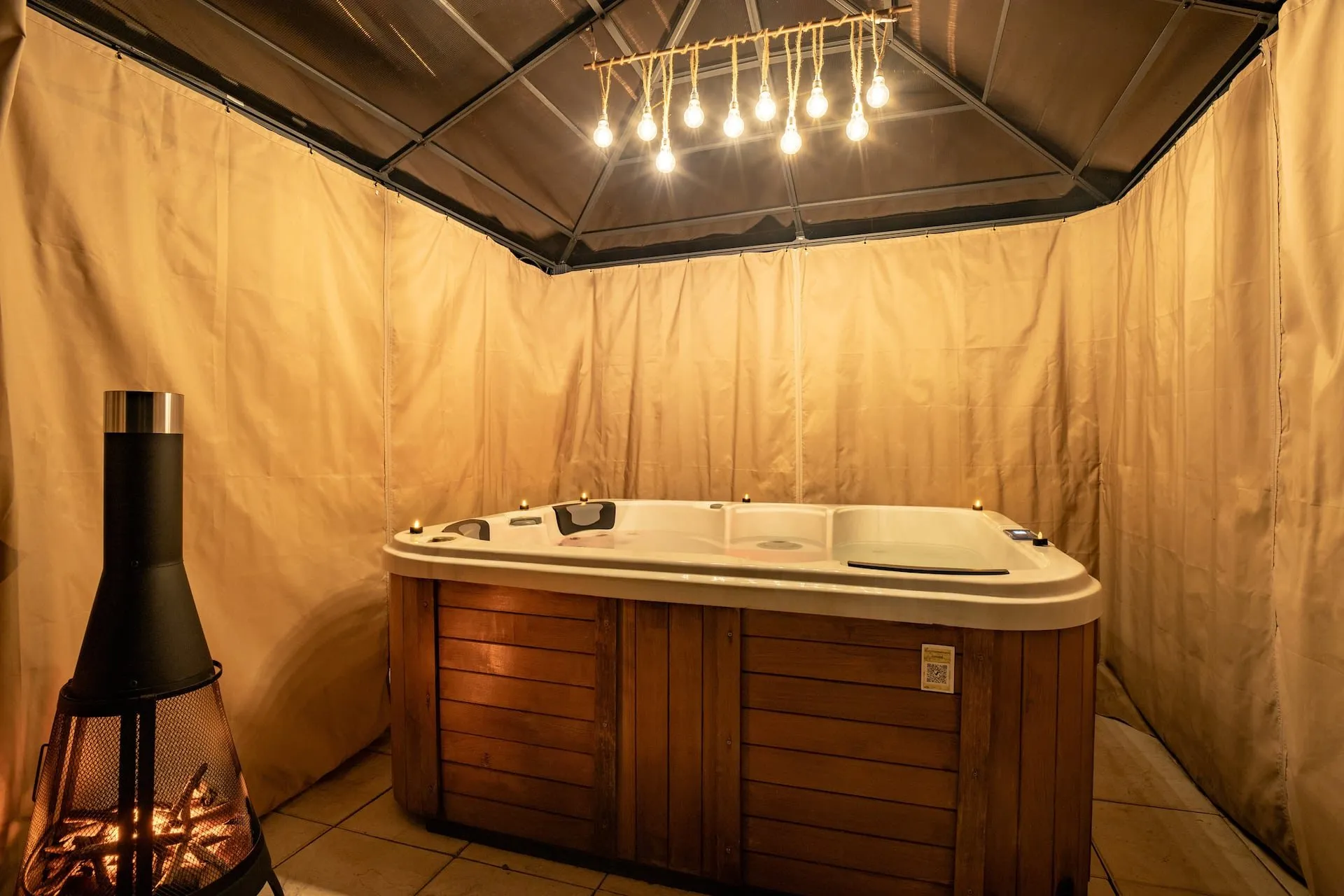 Ô Jacuzzi du Mazet, Murles, photo 28